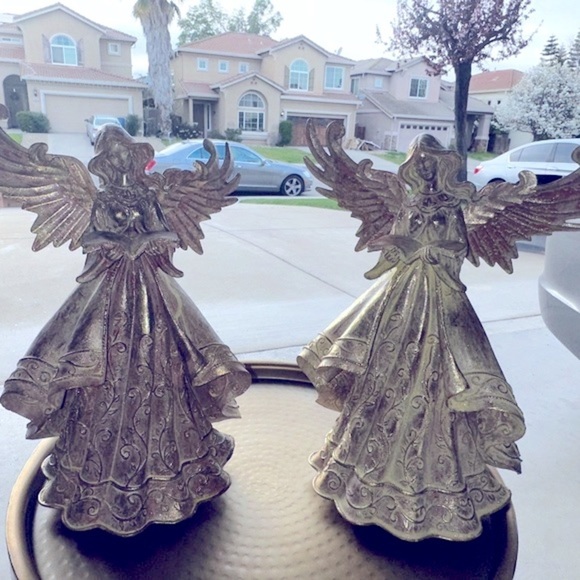 Twin Christmas Angels.  3D for display on table or china cabinet. - Picture 6 of 6